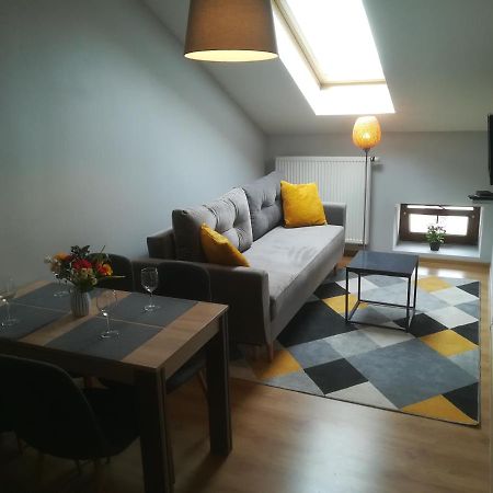 オシフィエンチムApartament Old Townアパートメント エクステリア 写真